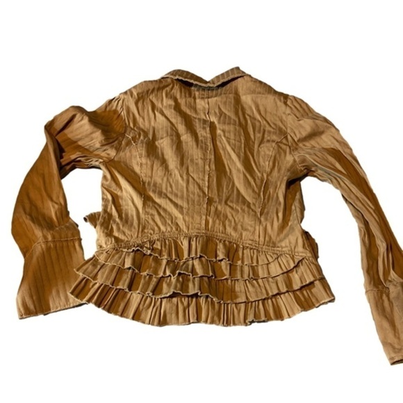 Six Degrees Of Separation Tan Blazer Blouse Button Up Ruffle Back Rough Hem Larg - Picture 7 of 7